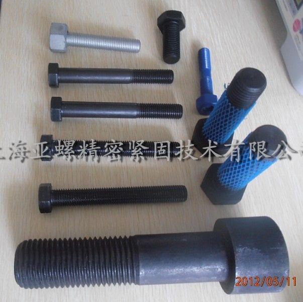 ​N02200 Alloy steel fasteners